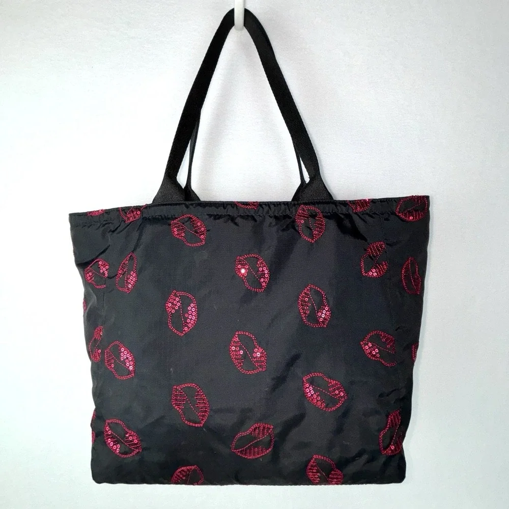 Le Sportsac Sequin Hot Lips Tote & Cosmetic Bag Black Red Pink Lips Nylon RARE